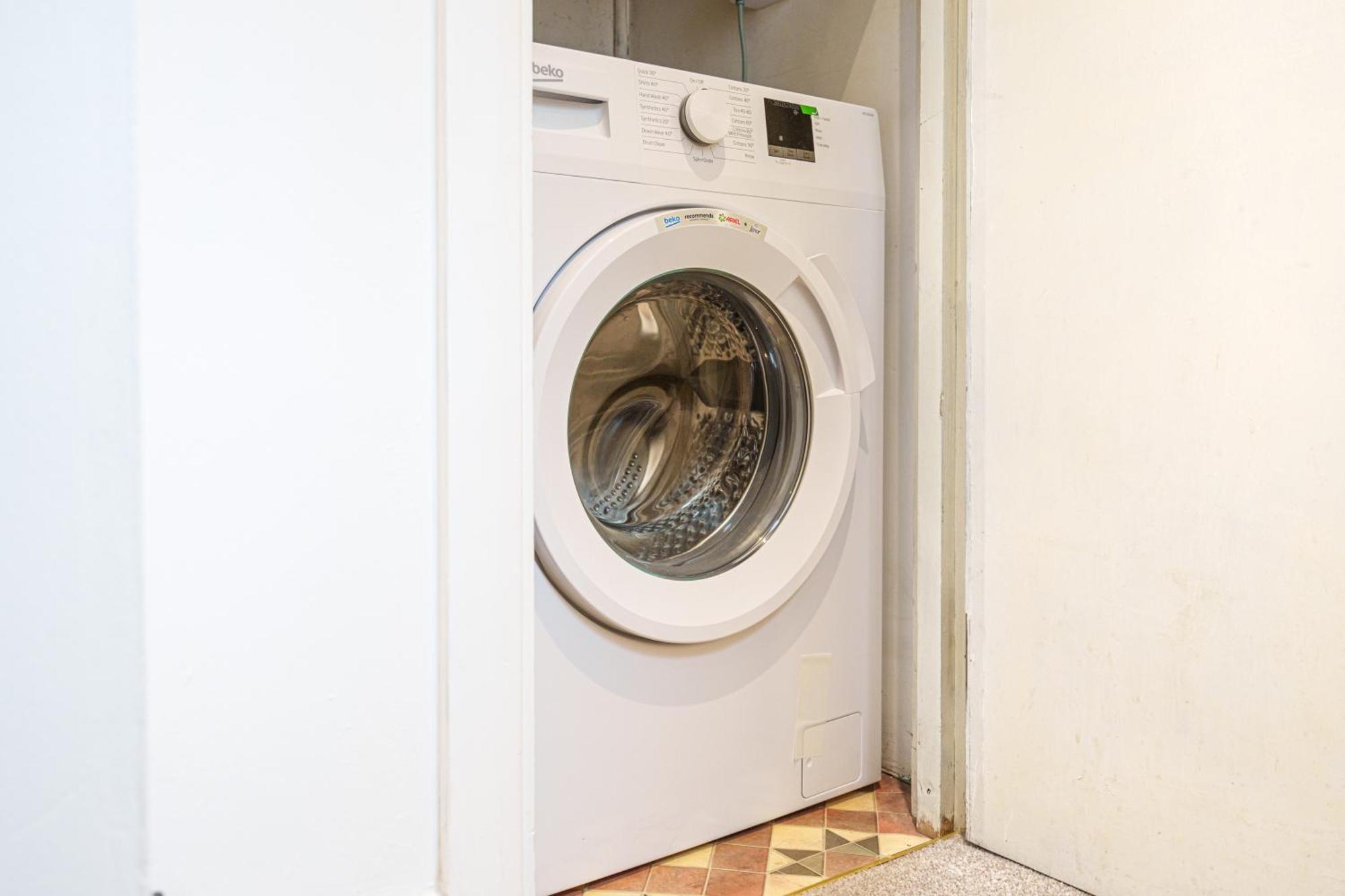 Apartment Stylish & Spacious Peckham Flat