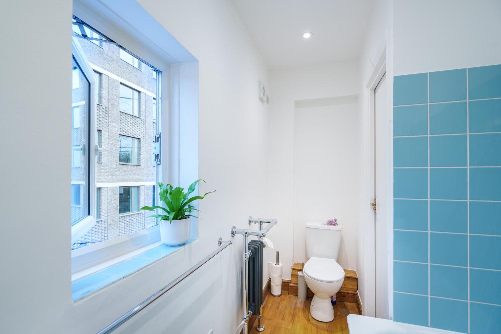 Stylish & Spacious Peckham Flat * Londra